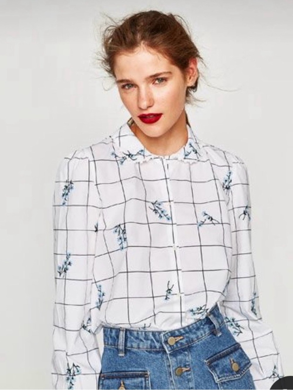 Zara Trafaluc Collection Womens Top Blouse Sz XS Button Up Embroidery